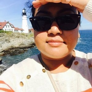 Meet your Posher, Sonia